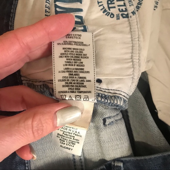 True Religion Audrey Crop Jean In Vintage Selvage - Picture 3 of 13